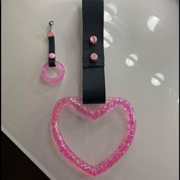 💗 pink Tsurikawa 💗 - Picture 1 of 2